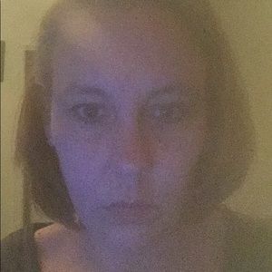 Meet your Posher, Desiree